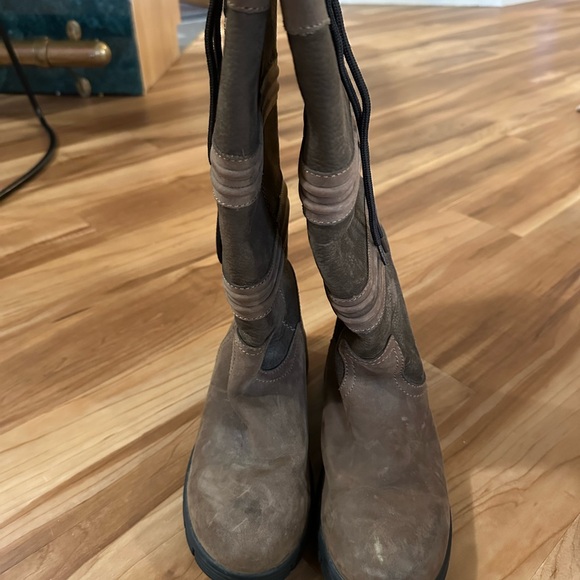 Durango Two-Tone Leather Boots - Picture 2 of 4